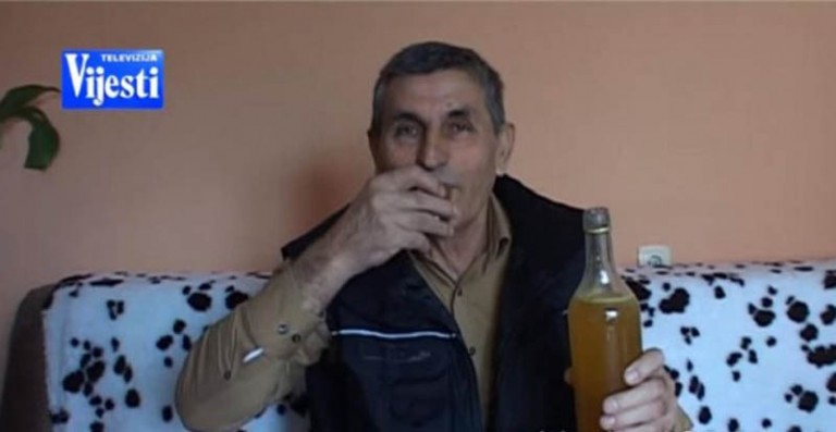 Deda Božo je preživeo DVA KANCERA i sada je ZDRAV KO DREN! Ovo je njegova priča (RECEPT)